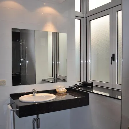 Crunia I Szálloda 4*