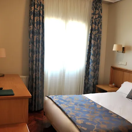 Szálloda Crunia I 4*