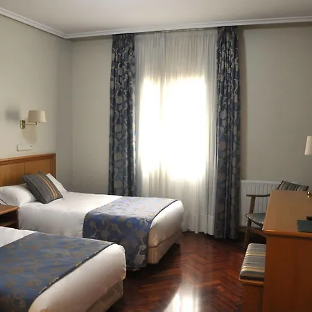 Hotel Crunia I 4*