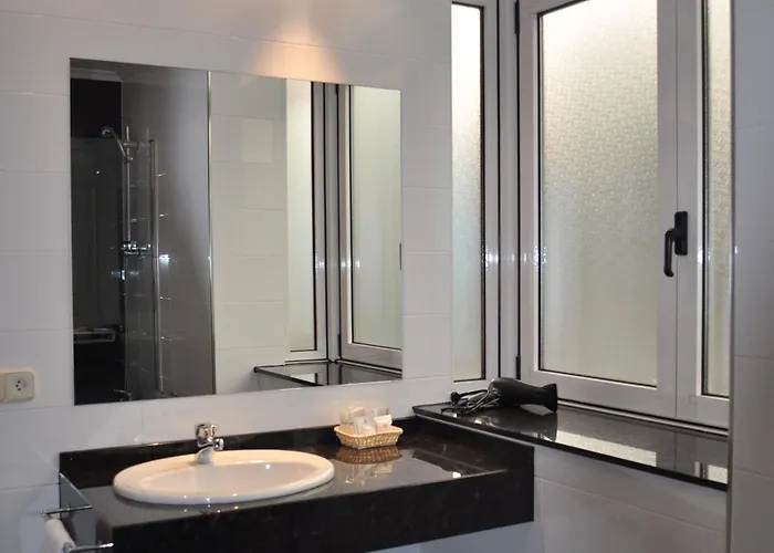 Crunia I Hotel 4*