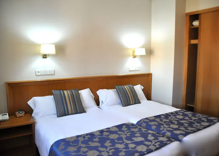 Hotel Crunia I
