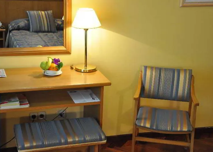 Crunia I Hotel La Corogne